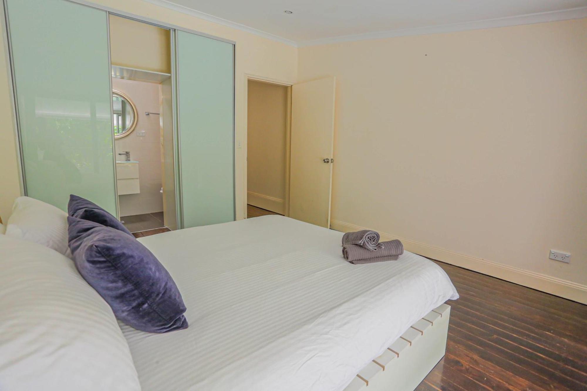 Ideal 3 Bedroom House City Centre Glebe 2 E-Bikes Included シドニー エクステリア 写真