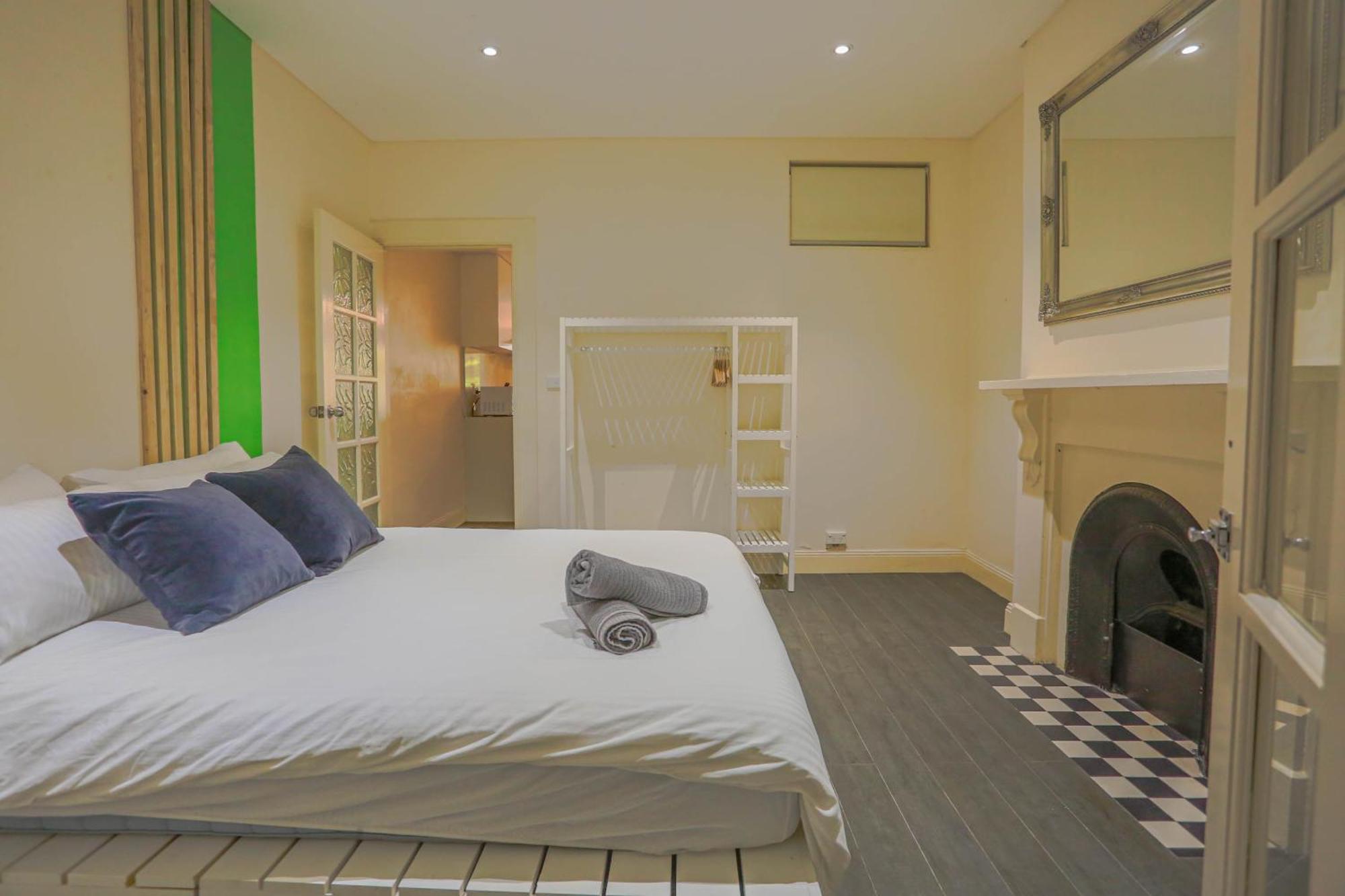 Ideal 3 Bedroom House City Centre Glebe 2 E-Bikes Included シドニー エクステリア 写真
